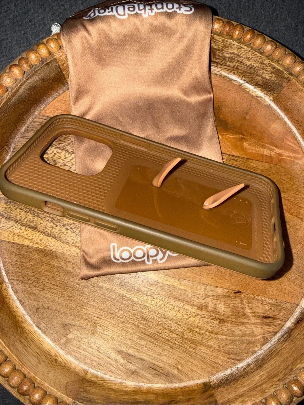 Loopy Case Silicone iPhone 13 Pro Case